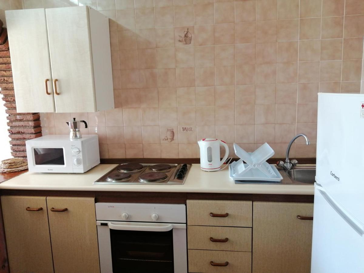 Sea & Pool View Garden Apartment Las Palmeras Нерха Экстерьер фото